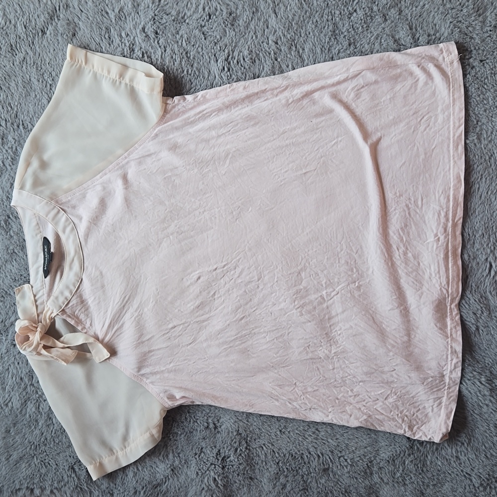 Banana Republic, Blush chiffon sleeve tee size S